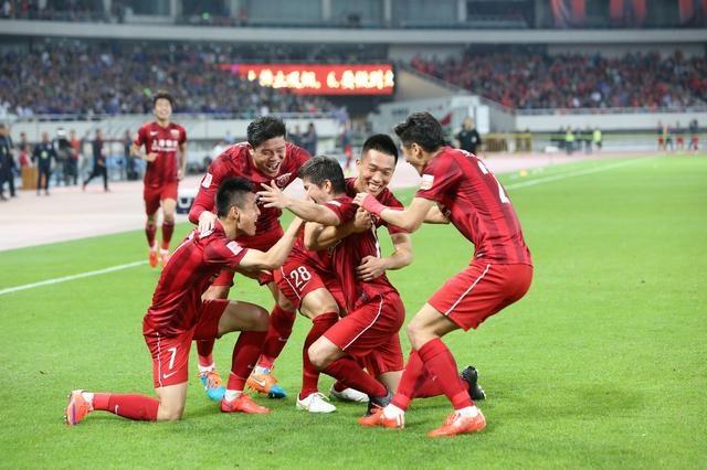 绝境不是终点，而是无数个深夜里重复了千万次的那个起点