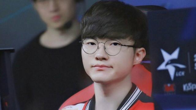 DOTA2比赛：深渊联赛中国区：RNG无情2：0碾压SAG